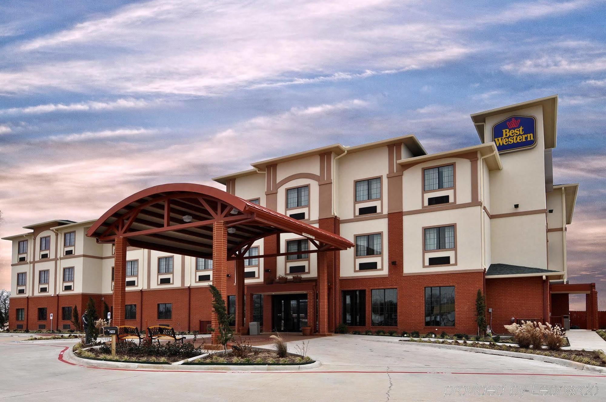 Best Western Giddings Inn & Suites Buitenkant foto